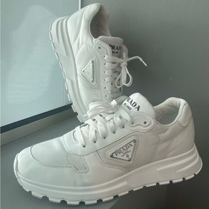 PRADA mens Prax 1 Mixed Media Sneaker US 9 | EU 42